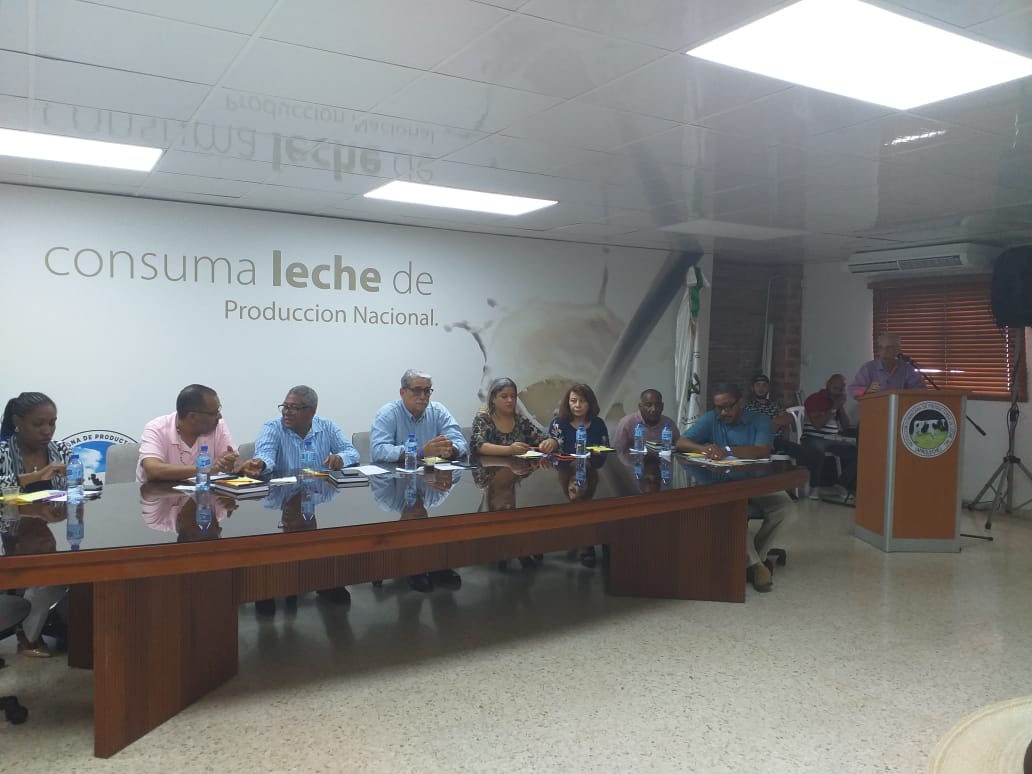 Colegio de Médicos Veterinarios realiza Asamblea General