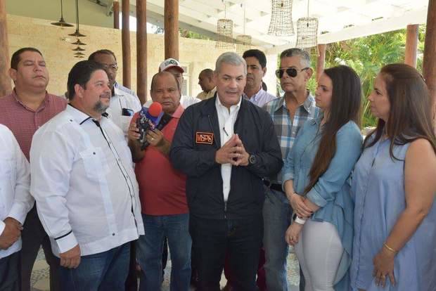Dedican Feria Ganadera & Comercial El Cupey 2017 a Ministro de Obras Públicas Gonzalo Castillo