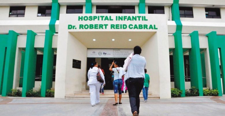 Ingresan niño con síntomas de rabia humana en el hospital Reid Cabral